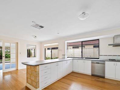 17 Kirkimbie Street, Carramar WA 6031