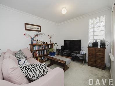 2/98 Deanmore Road, Scarborough WA 6019