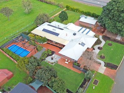 96 Padbury Avenue, Herne Hill WA 6056