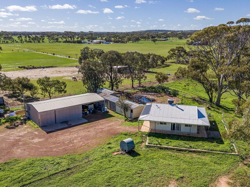 267 Long Street, Moora