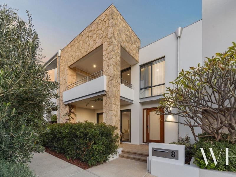 8 Bernier Rise, North Coogee