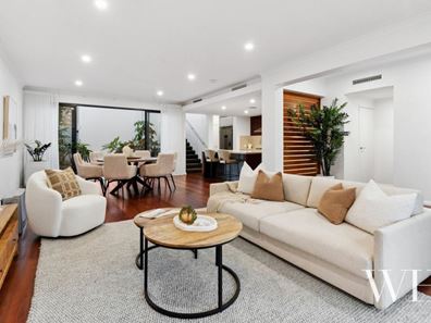 8 Bernier Rise, North Coogee WA 6163