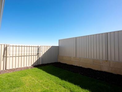 68B Lunarossa Drive, Two Rocks WA 6037
