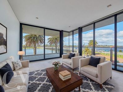 E301/70-72 Canning Beach Road, Applecross WA 6153