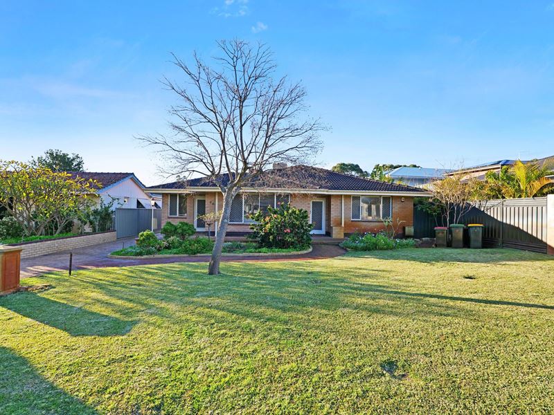 28 Bentwood Avenue, Woodlands WA 6018