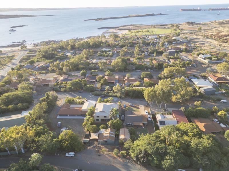 15 Yannarie Crescent, Dampier WA 6713
