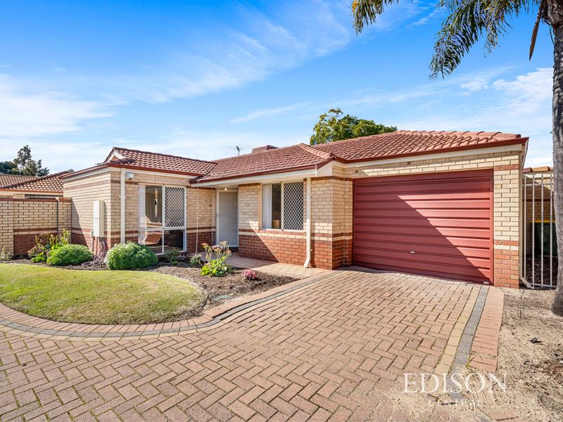 4/80 Centre Street, Queens Park WA 6107