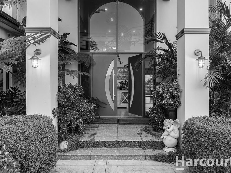 15 Warren Place, Dudley Park