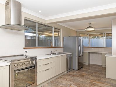 8 Butler Street, Badgingarra WA 6521