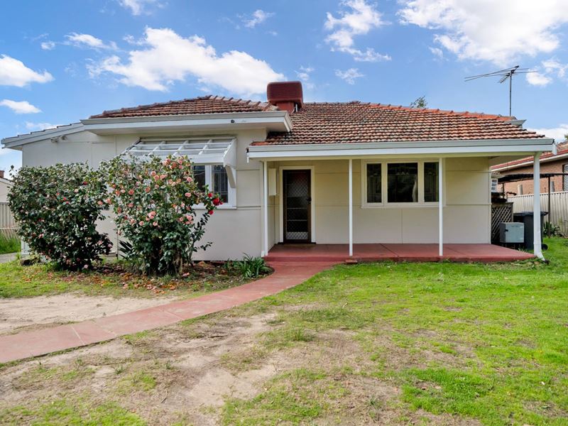 2012 Albany Highway, Maddington