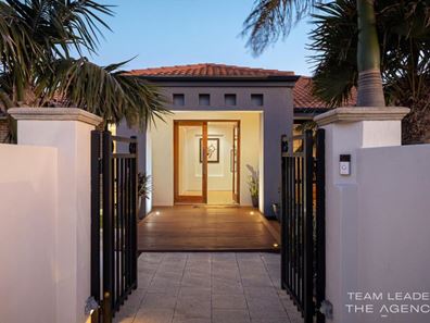 18 Mustique Mews, Secret Harbour WA 6173