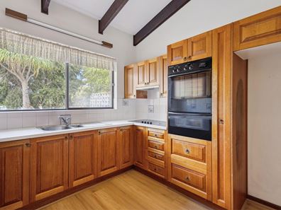392 Huntriss Road, Woodlands WA 6018