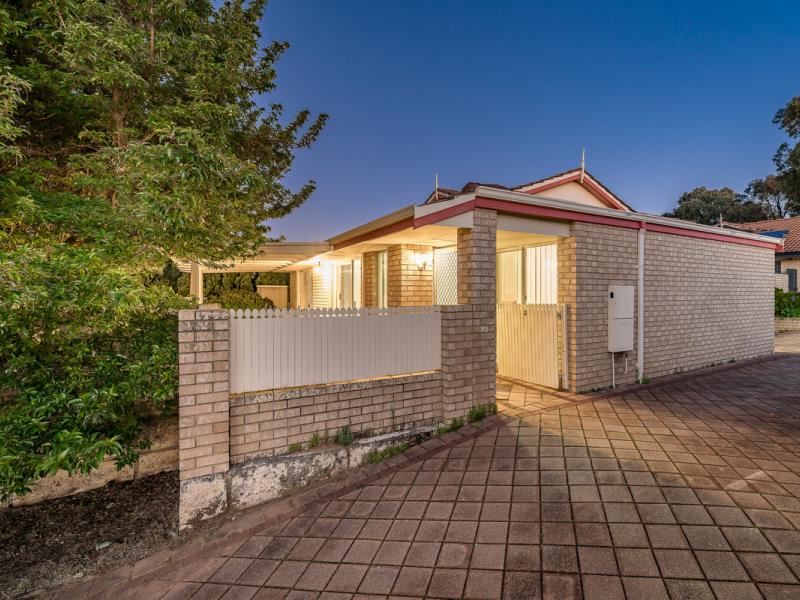 2/44 Stonehaven Parade, Kinross