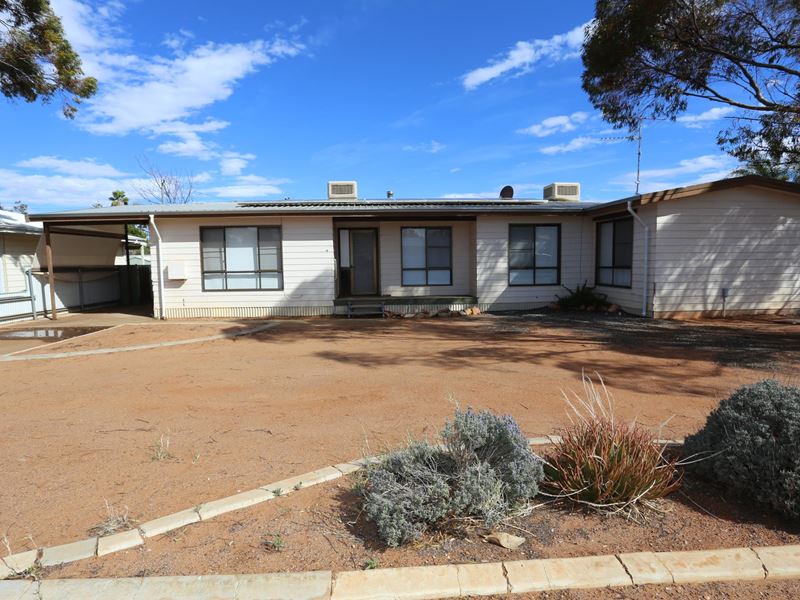 19 Maculata St, Kambalda West WA 6442