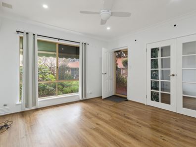 8/39 Hillwood Avenue, Warwick WA 6024