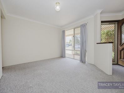 20 Holwell Gardens, Clarkson WA 6030