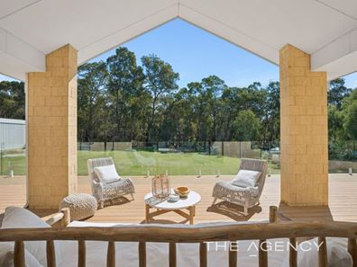 13 Kingsmill Crescent, Parkerville WA 6081