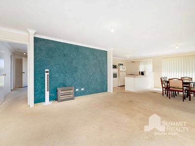 28 Walton Approach, Dalyellup WA 6230