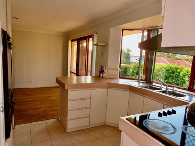 Green Court, Kardinya WA 6163