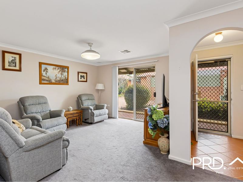4/82 Surrey Road, Rivervale