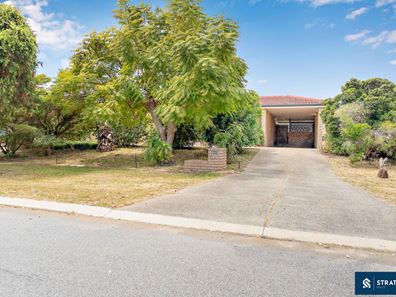 1 Ellendale Court, Seville Grove WA 6112