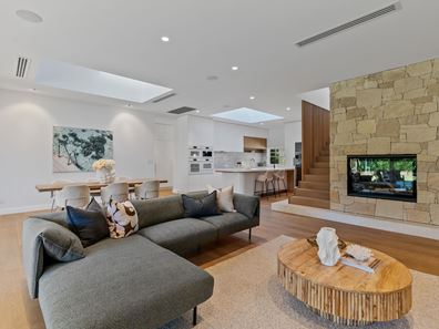 35 WATKINS ROAD, Dalkeith WA 6009