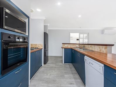 8 Sete  Green, Secret Harbour WA 6173