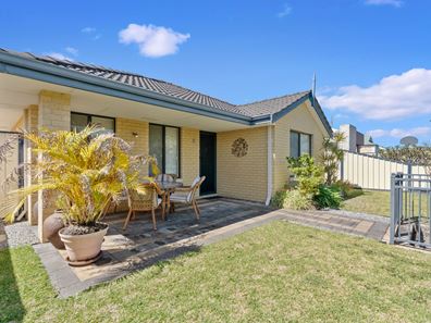 6 Grenada Lane, Success WA 6164