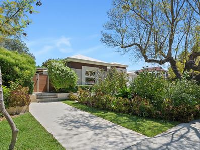 25 Crawshaw Crescent, Manning WA 6152