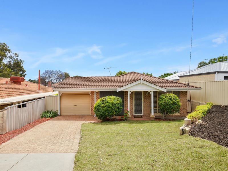 26A Lowes Street, Cloverdale WA 6105