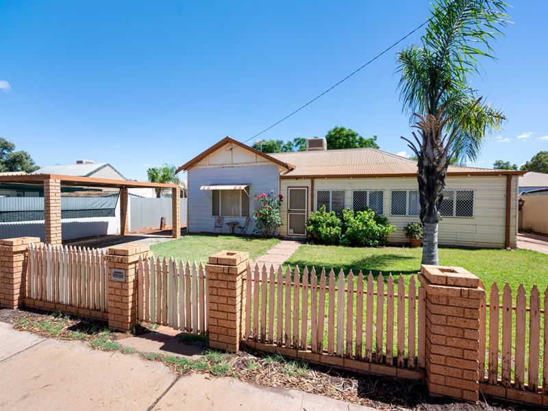 129 Richardson Street, Boulder WA 6432