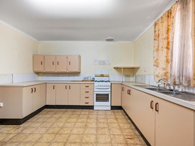129 Richardson Street, Boulder WA 6432