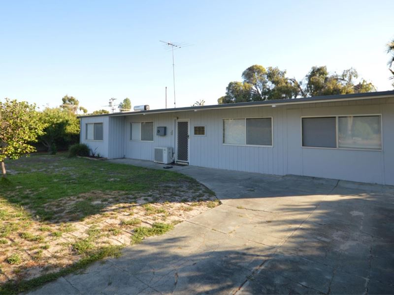 24 Birchley Road, Coodanup