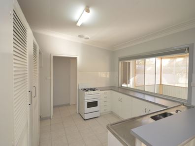 24 Birchley Road, Coodanup WA 6210