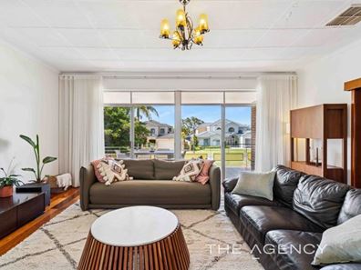 5 Moness Street, Shelley WA 6148