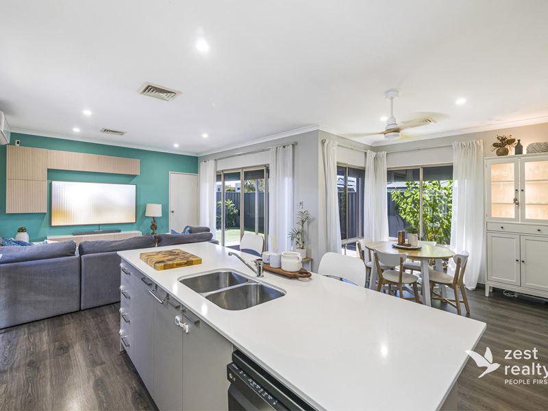 81 Holdsworth Avenue, Aveley