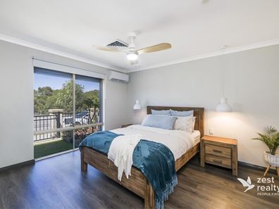 81 Holdsworth Avenue, Aveley WA 6069