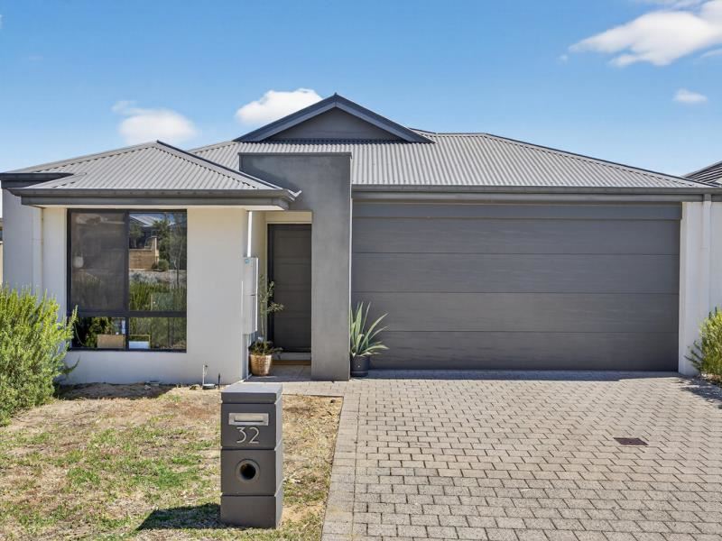 32 Dennis Retreat, Baldivis WA 6171