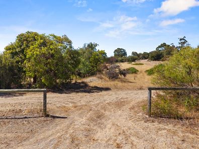 1 McKeig Drive, Wellard WA 6170