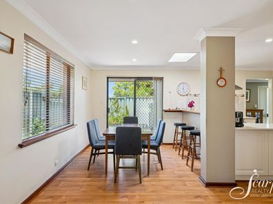 38 Armour Way, Lesmurdie WA 6076