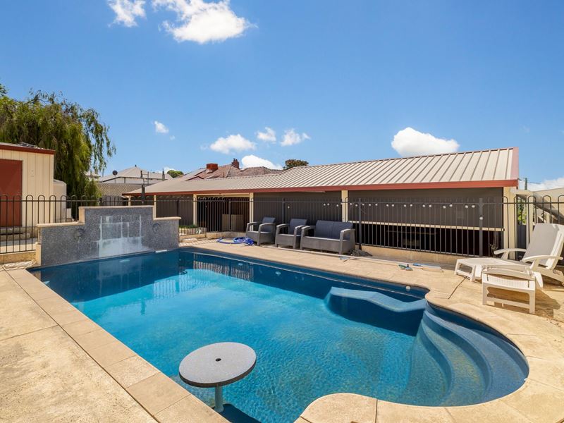 31 Bucktin Street, Collie WA 6225