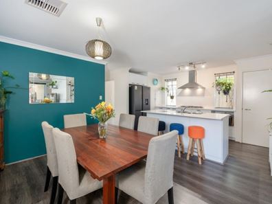 12 Willerin Mews, Maida Vale WA 6057