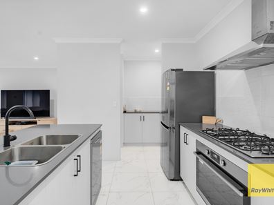 6 Elegant Road, Banksia Grove WA 6031