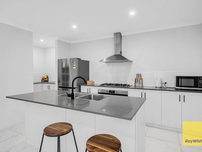 6 Elegant Road, Banksia Grove WA 6031