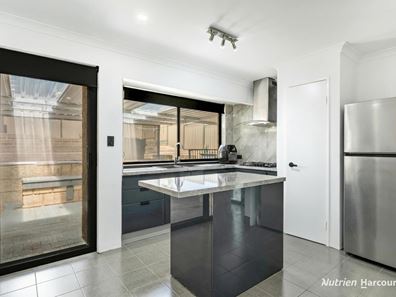24 Danaher Mews, Clarkson WA 6030