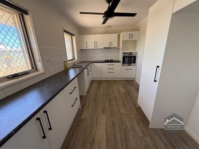 5 Pettit Place, South Hedland WA 6722
