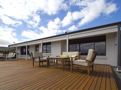 26 Kallaroo Place, Kallaroo WA 6025