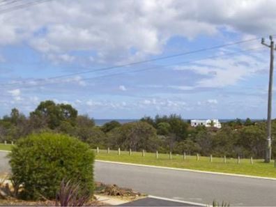 26 Kallaroo Place, Kallaroo WA 6025