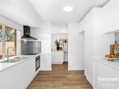 28 Oakleaf Circle, Mirrabooka WA 6061