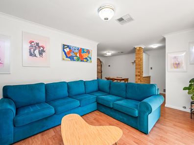 14/9-11 Mallard Way, Cannington WA 6107